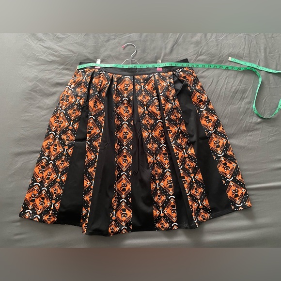 BLACK CAT HALLOWEEN JAYNE SWING SKIRT BY UNIQUE VINTAGE 1X/16 - Picture 7 of 15